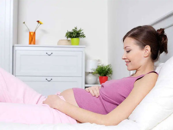怀孕初期3-7天有哪些症状((怀孕初期症状有哪些明显特征))