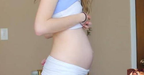 年轻孕妈每月孕肚照片真实