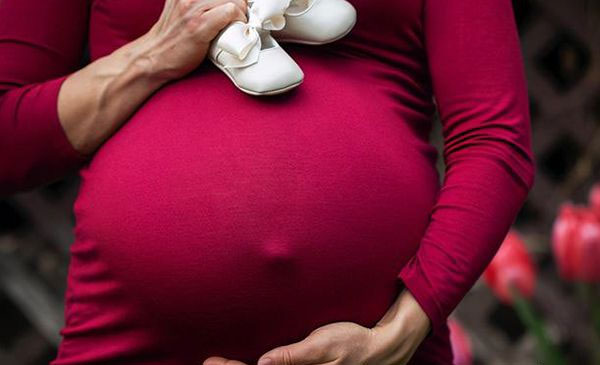 在胎儿显怀后,孕妈做好哪些事可以让孕期过得更轻松？