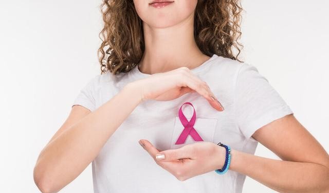 关于乳腺癌的简单介绍 乳房长了肿块一定是乳腺癌吗