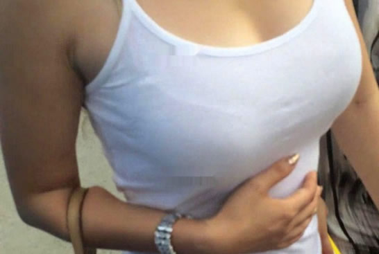 胸大的人穿什么衣服好看(附6个穿衣技巧)