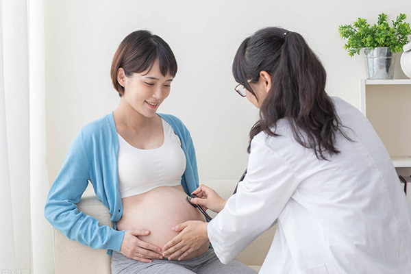 孕囊偏左侧大夫说是男孩 宫内早孕偏左侧调整方法