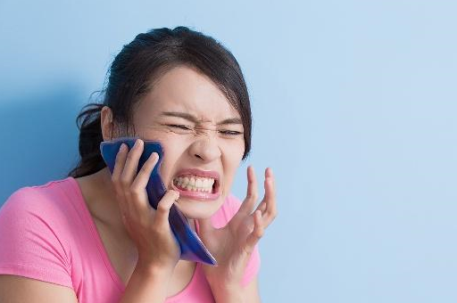 牙龈发炎肿痛怎么消炎最快？