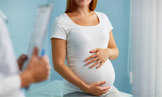 孕吐厉害快坚持不住了怎么办？孕妈妈孕吐厉害吃什么食物能缓解