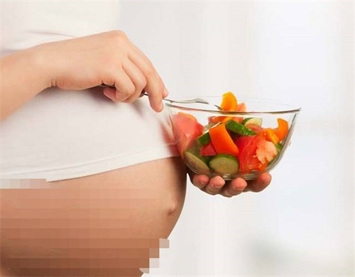 夜奶频繁睡不好还胖？哺乳期熬夜妈妈的“碎片化减脂技巧”