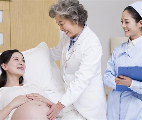 孕早期/中期/晚期出血分别暗示什么？按阶段解析潜在风险因素