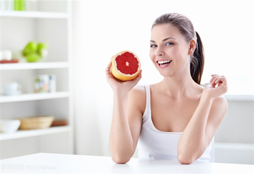 孕妇面部护理全攻略！从成分避雷到日常护肤的安全法则