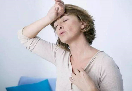 别只盯着AMH数值！高龄备孕提升它更要同步养好卵泡质量