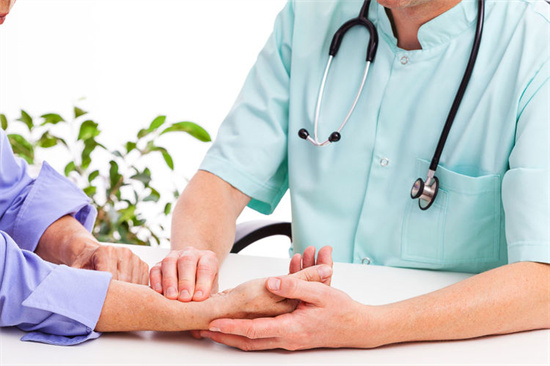 糖耐检查测试总失败？孕期检查中控糖的5个饮食+运动技巧