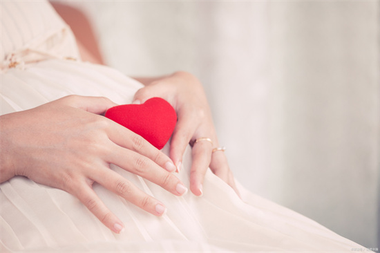 同房后精液流出来是“兜不住”吗？这会不会影响受孕？