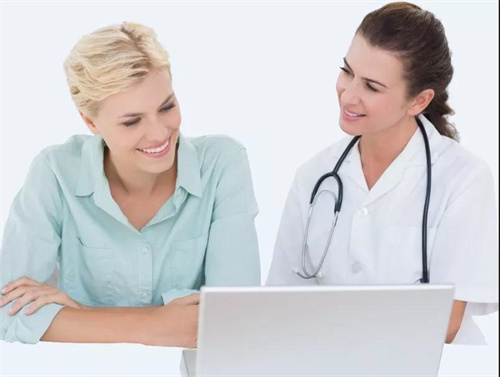 虾青素、白藜芦醇对高龄备孕有帮助吗？抗氧化剂与卵子老化的对抗战