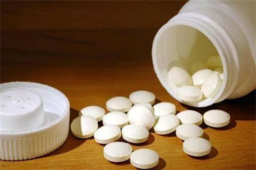 备孕吃叶酸到底选几块钱还是几百块的？药师教你避开智商税