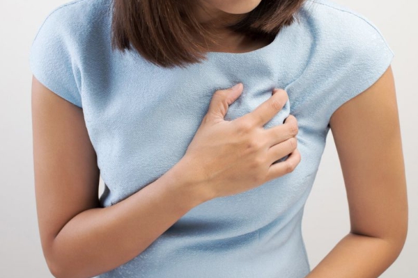 为什么一涨奶乳房会痛？正常涨奶胸会痛