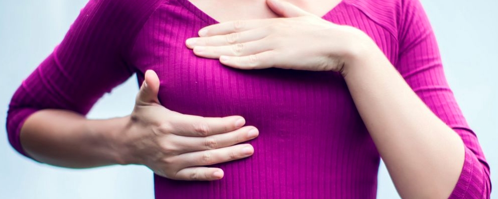 乳头挤出来褐色的水是怎么回事？导管病变警惕