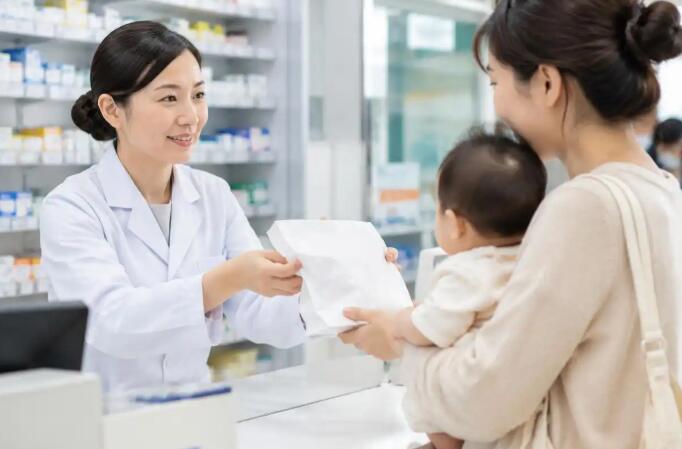 哺乳期乳头疼痛，别急着当正常！看这4个区别：是喂奶姿势不对，还是乳房发