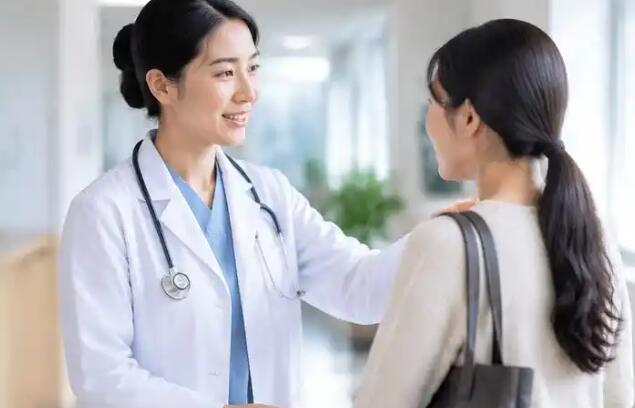 生气后乳房胀痛怎么缓解？不一定是气出来的，先分清疼痛原因