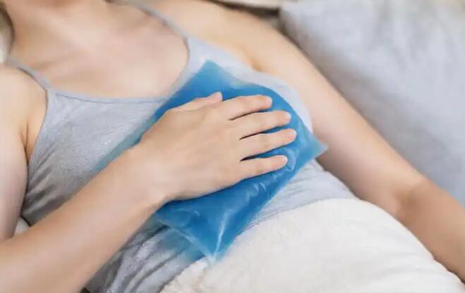 乳房表面疼怎么缓解?不一定是大病,先分清原因再处理