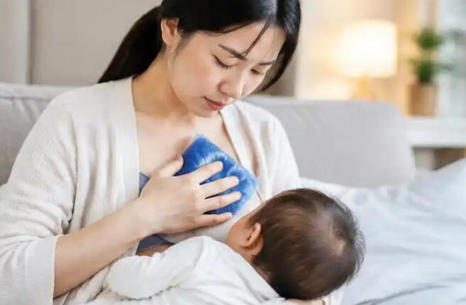 哺乳期乳腺炎别等严重才挂急诊！出现这4个信号别硬扛，教你分清轻重缓急