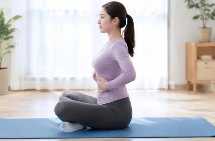 哺乳期乳房有硬块，别急着当乳腺炎！看这3个区别，出现这些信号别硬扛