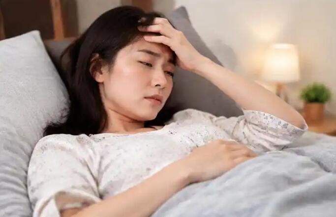 胀奶硬扛不处理，乳房会怎样？医生：别拖到发烧化脓才后悔