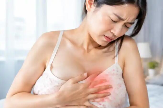 胀奶疼得厉害怎么缓解？先别急着热敷，这3个误区很多妈妈都踩了