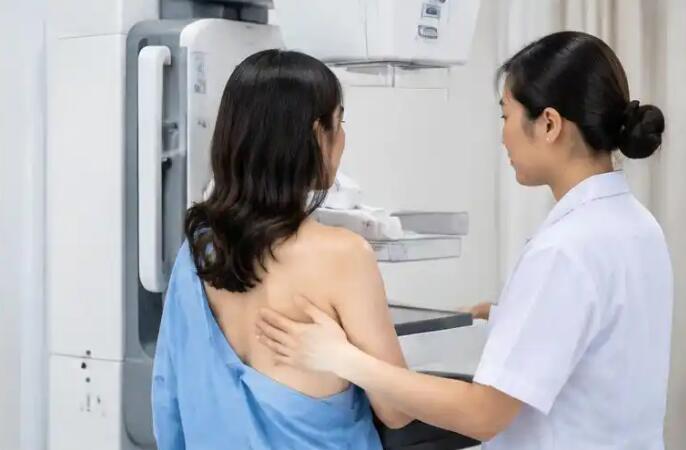 乳腺癌早期筛查查什么？别只盯着乳腺超声，这3项检查各有各的用处