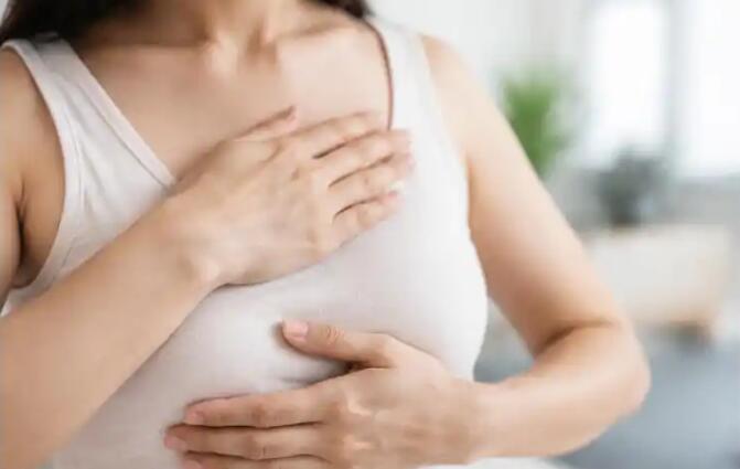 乳腺癌前期筛查查什么？医生提醒：这5个项目别漏掉，第3个很多人没做过